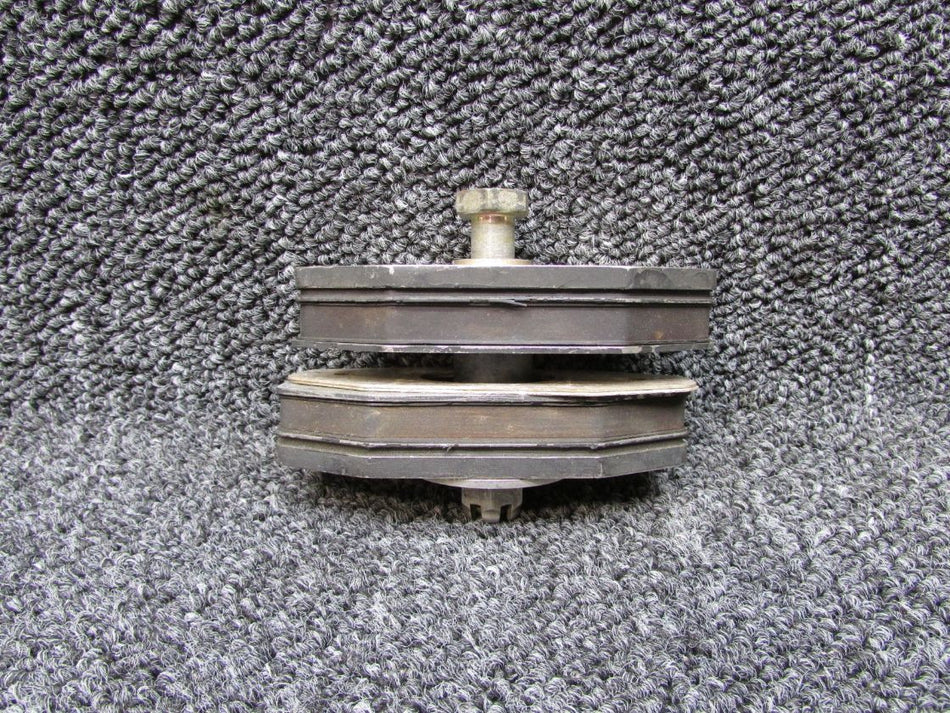 00-13772-01 Piper PA-31T Barry Controls Vibrator Isolator (C20)