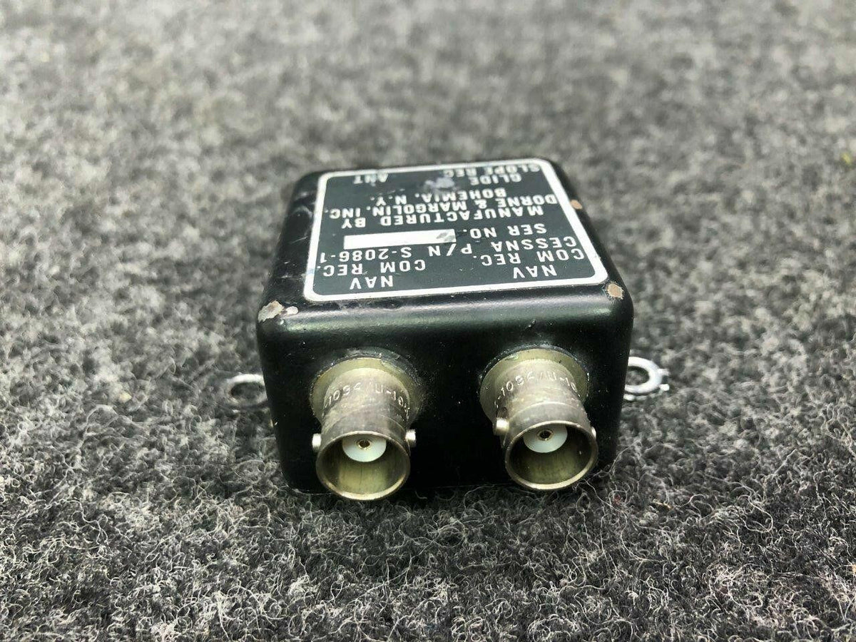 Cessna S-2086-1 Cessna 210L Dorne and Margolin Antenna Coupler