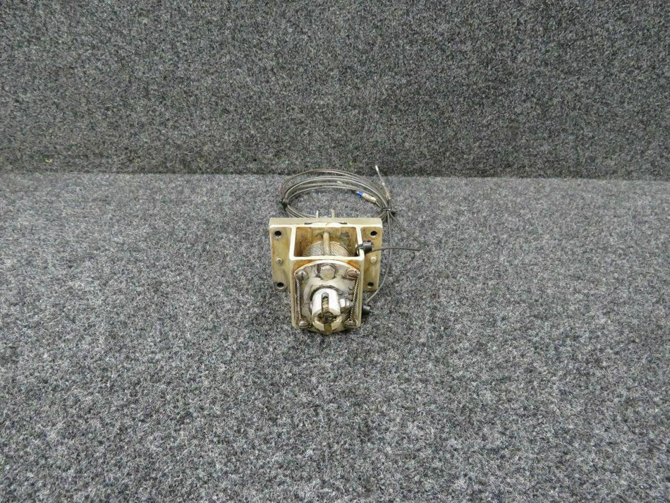 Piper 46927-005 Piper PA-31T Elevator Trim Screw Assembly C20