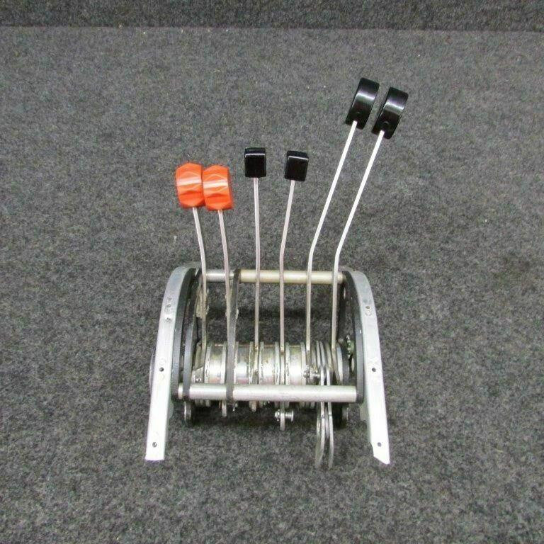 Cessna 0861113-3 Use 0861113-5 Cessna 310N Engine Quad Control Assy