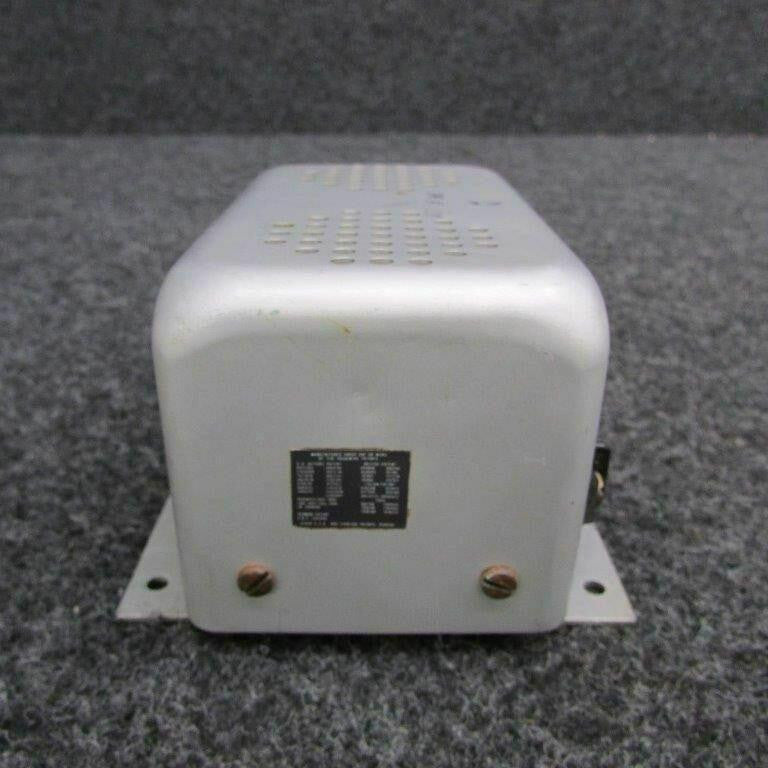 Cessna Cessna 310 SafeFlight Dual Warning Horn and Flasher Unit M/N 285 Volts 28
