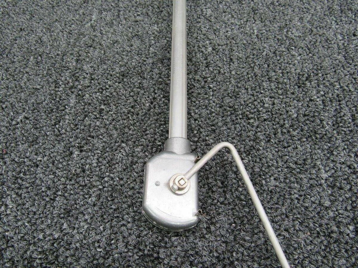 Beechcraft 60-389031-11 Beech B-60 Fuel Transmitter Nacelle RH Volts 28