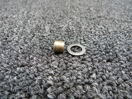 Cessna 2213106-2 Cessna TR182 RH Center Bracket Hinge