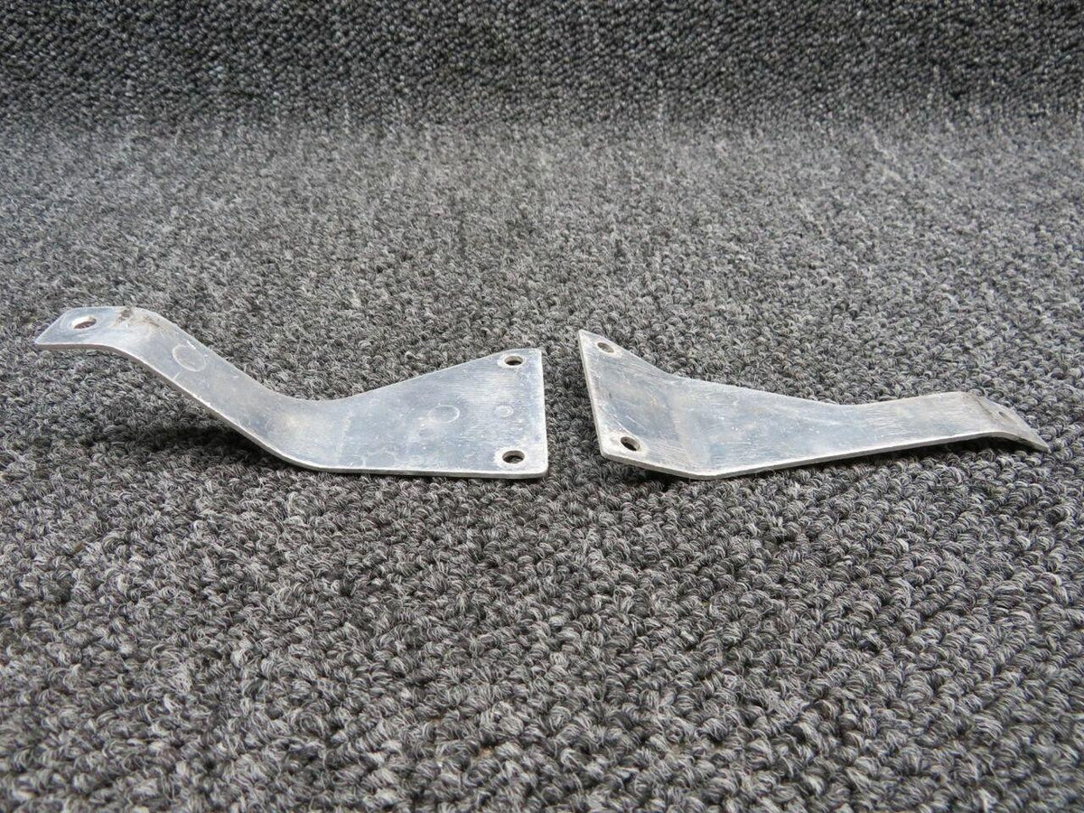 Cessna 2250005-1 / 2250006-1 Cessna TR182 Bracket Strainer Control LH and RH SET