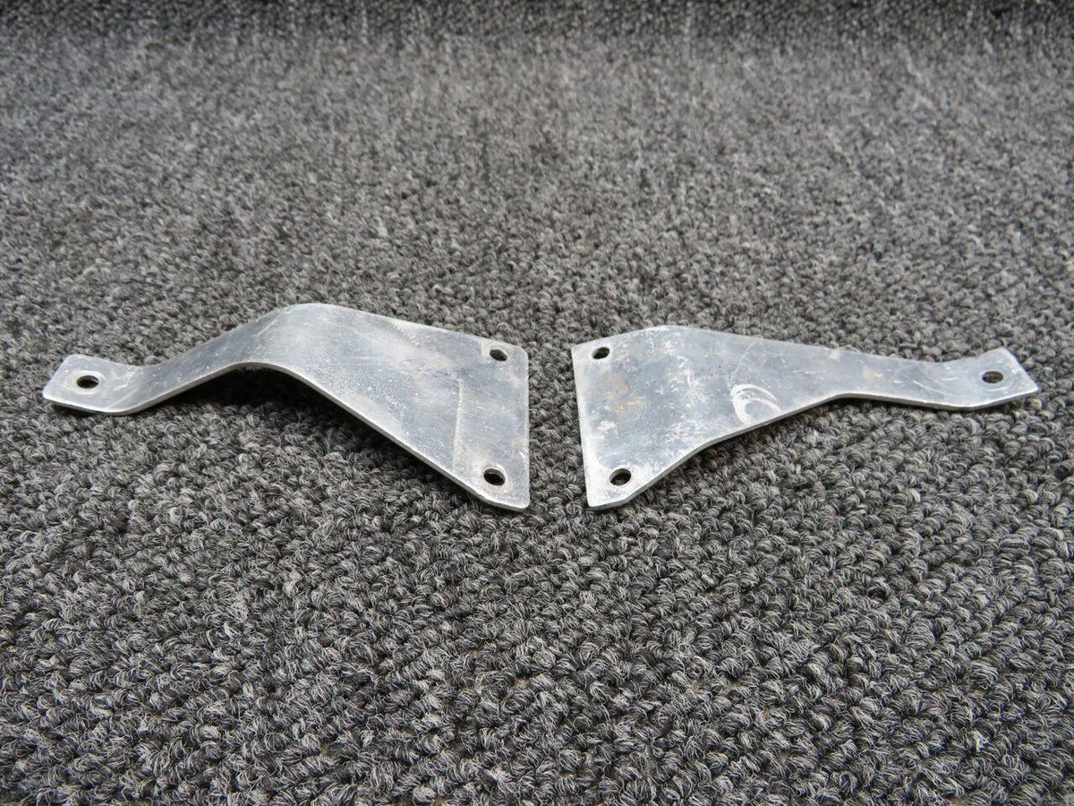 Cessna 2250005-1 / 2250006-1 Cessna TR182 Bracket Strainer Control LH and RH SET