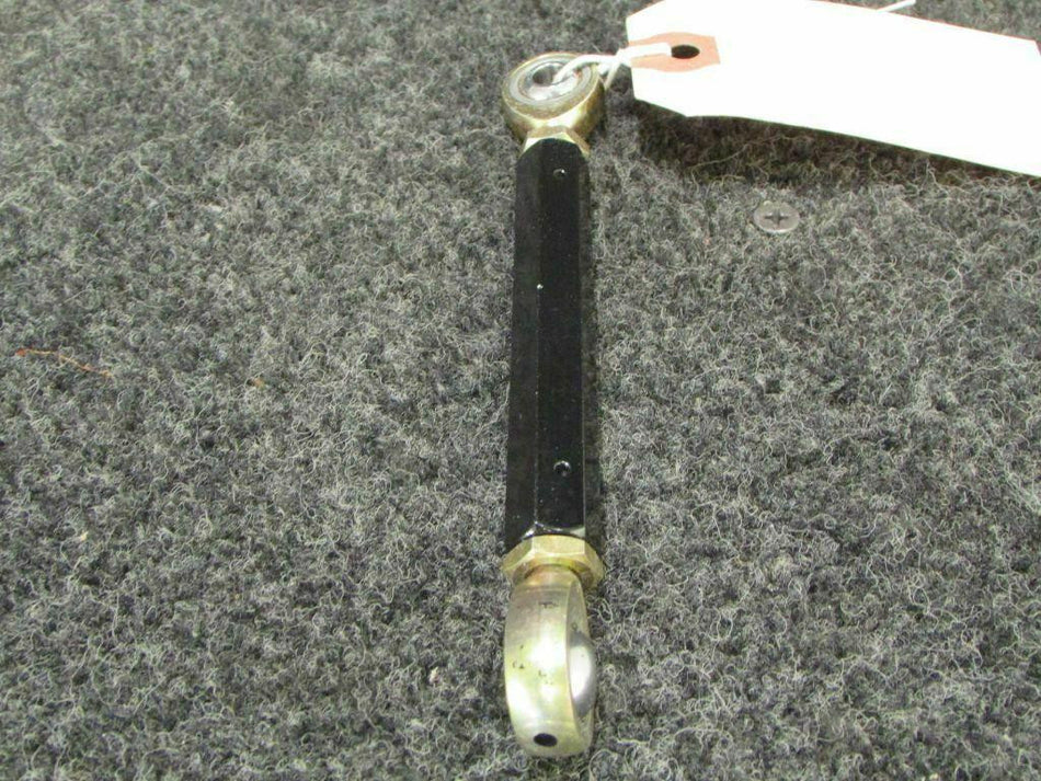 Piper 82913-002 Piper PA46-500TP Flap Pushrod Inbd SA