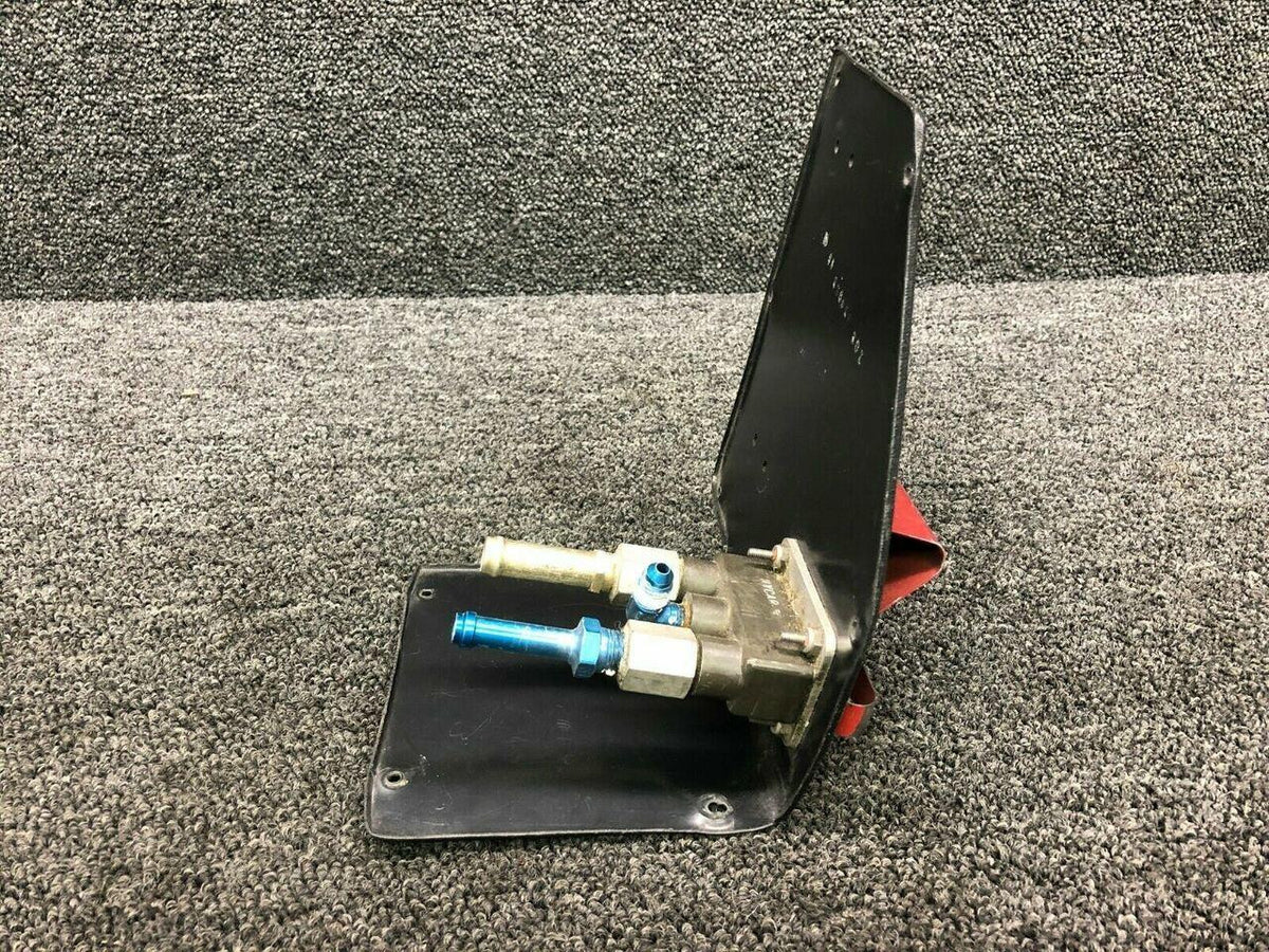 Beechcraft Beech 58P Instrument Air Switch and Panel Assy
