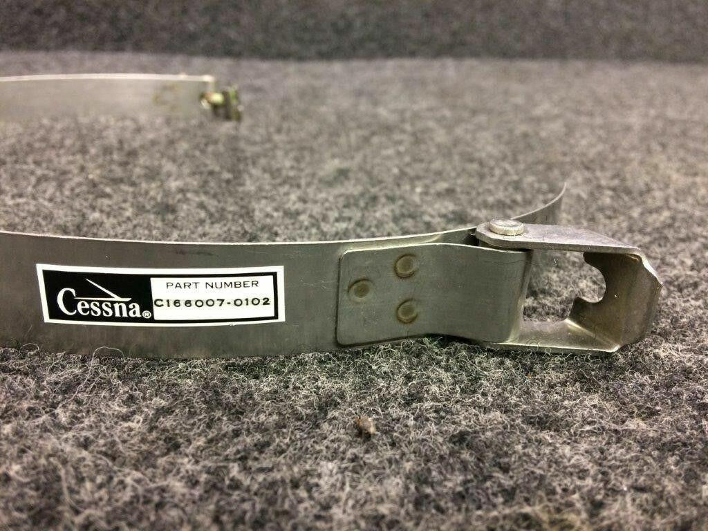 Cessna 450-88-682W Use C166007-0102 Cessna TR182 Clamp