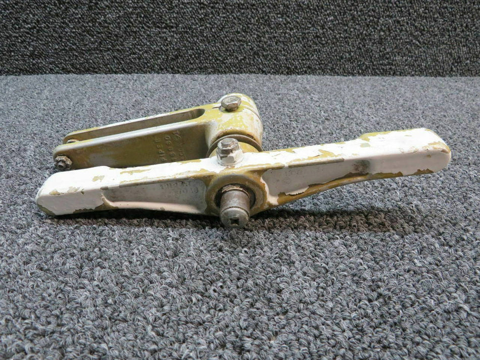 46961-000 / 47047-000 Piper PA31T Arm & Actuator Nose Gear Steering BAS Part Sales | Airplane Parts