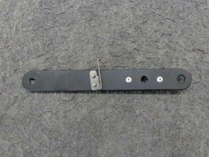 22-7611-60-06 Diamond DA-20-C1 Alternate Air Lever