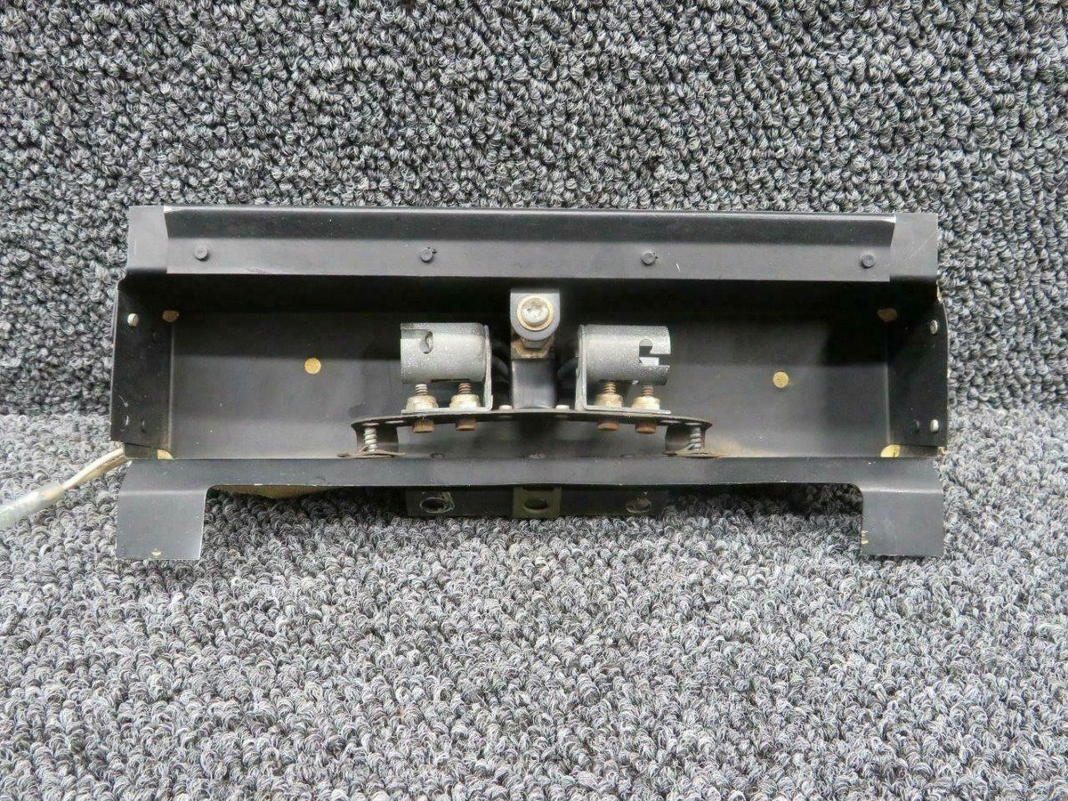 Cessna 0711777-7 Cessna T210L Panel Light Housing Instrument Assy Volts 28