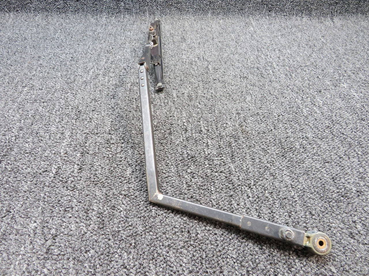 551-920 / 452-918 Piper PA-31T Windshield Wiper Arm W/ Blade LH BAS Part Sales | Airplane Parts