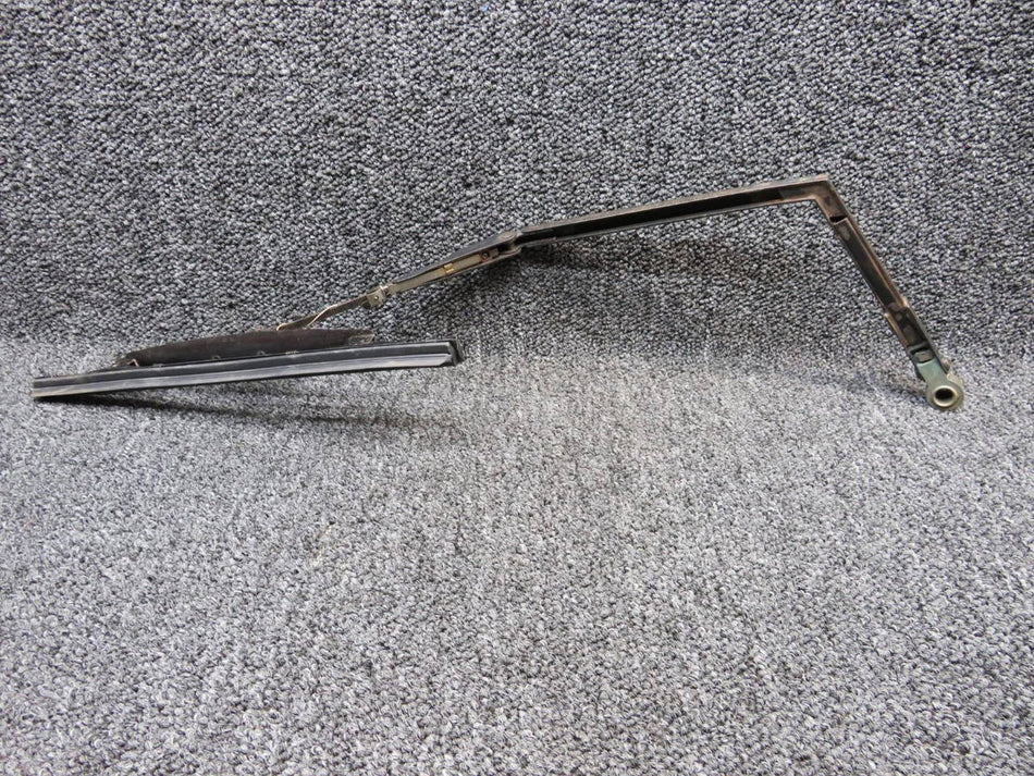 551-920 / 452-918 Piper PA-31T Windshield Wiper Arm W/ Blade LH