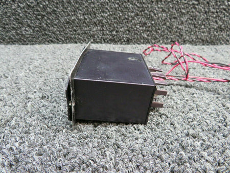 Davtron 301 Beechcraft 95-B55 Davtron Outside Air Temperature Indicator