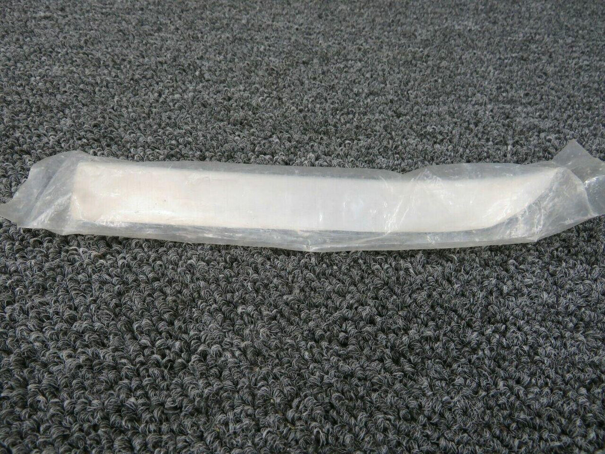 Piper 87752-003 Piper Recognition Light Shield RH NEW OLD STOCK SA