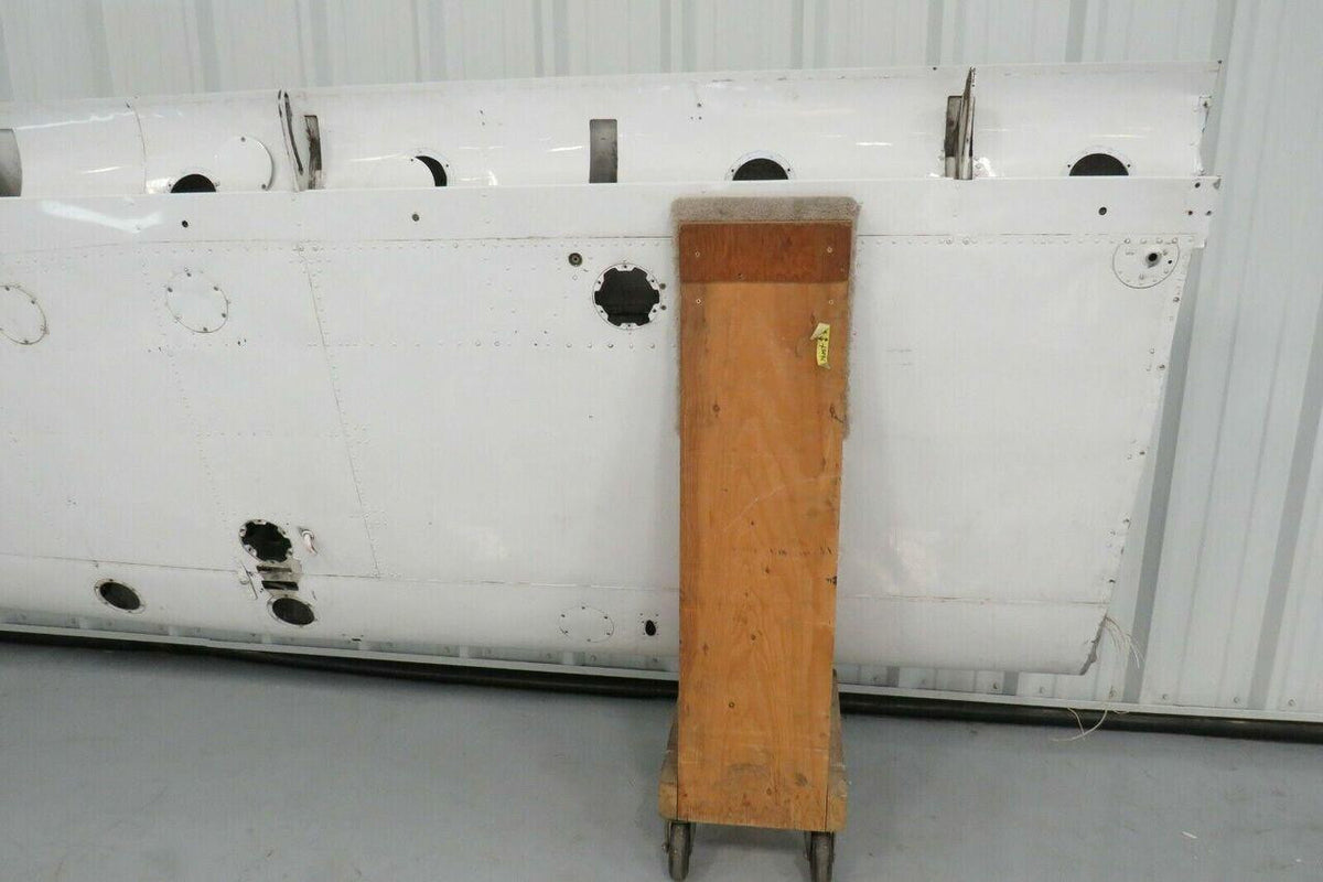 Cessna 1220059-1 Cessna T210F LH Wing Assy Spar Assy P/N 0721401-1