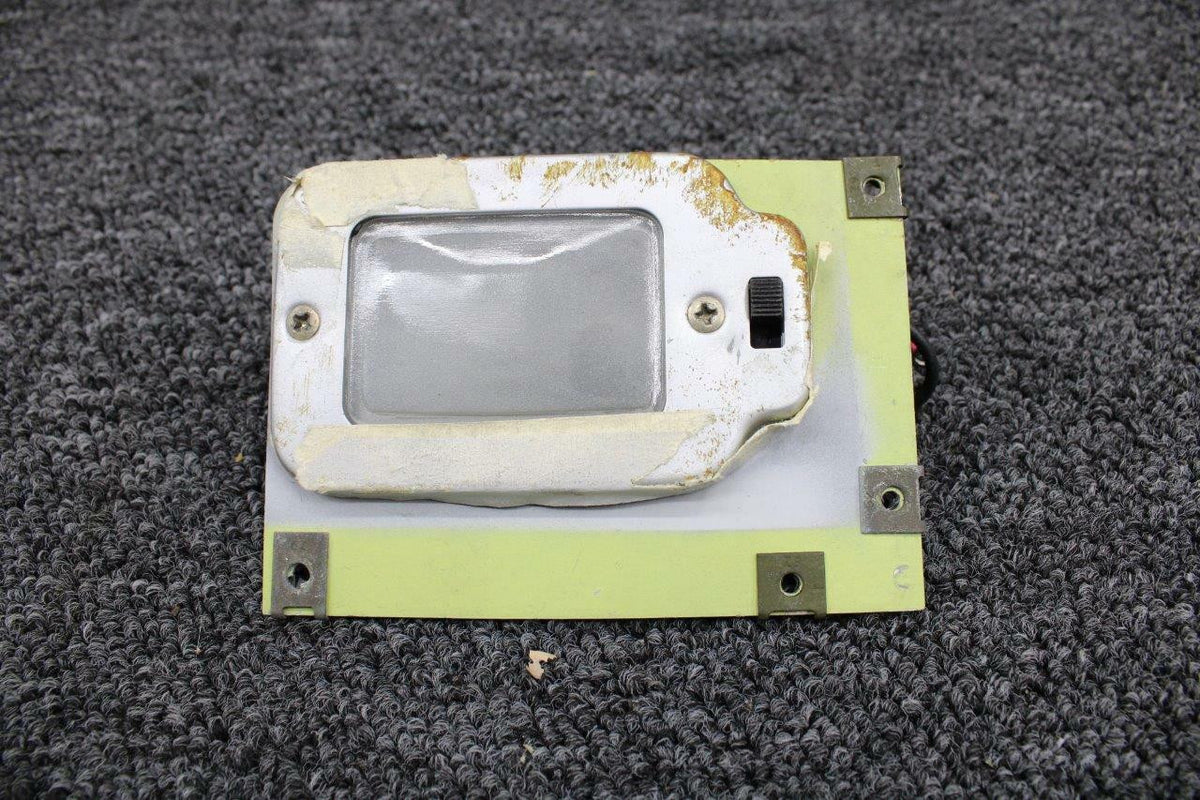 Beechcraft 96-364058-3 MFR B-3555A-307 Beech 58P Grimes Nose Gear Baggage Limit Switch Volts 28