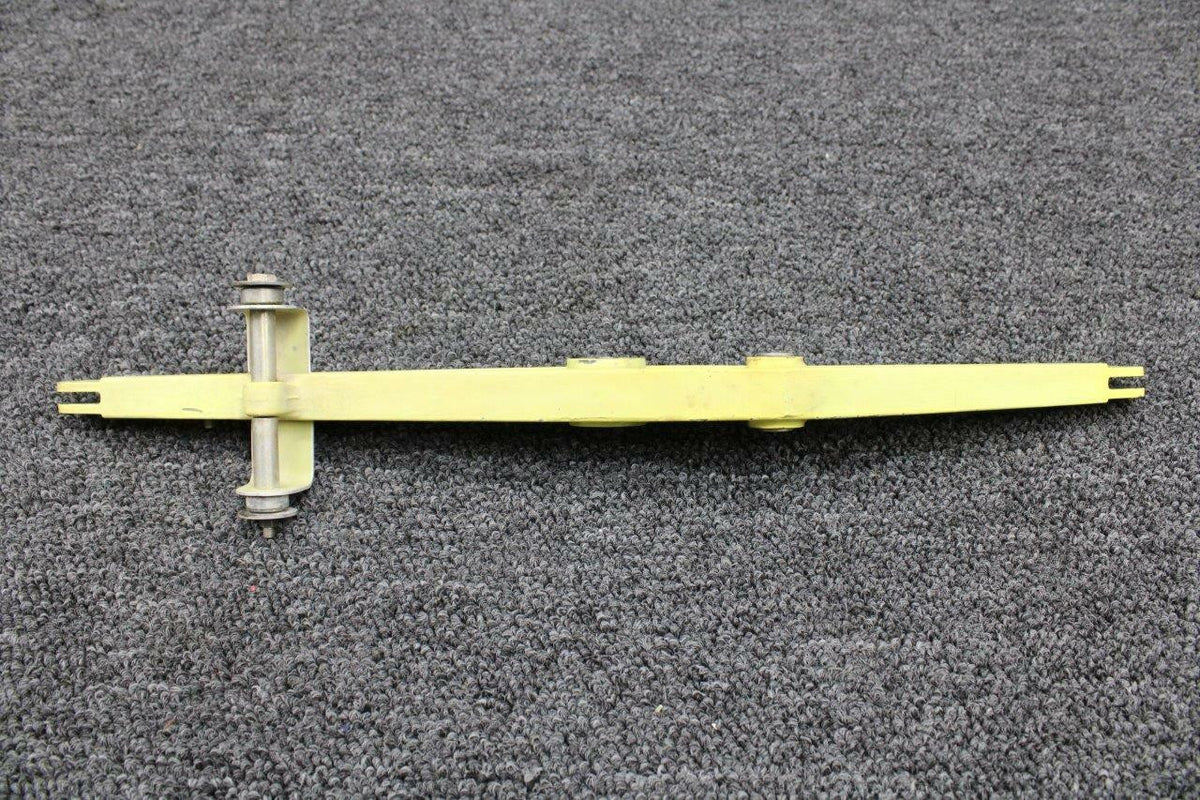 Beechcraft 002-524024-29 Beech 58P Elevator Bellcrank Assembly