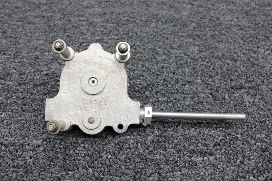 Janitrol HE7001-5 Beech 58P Janitrol Fuel Selector Control Box RH W/ Handle
