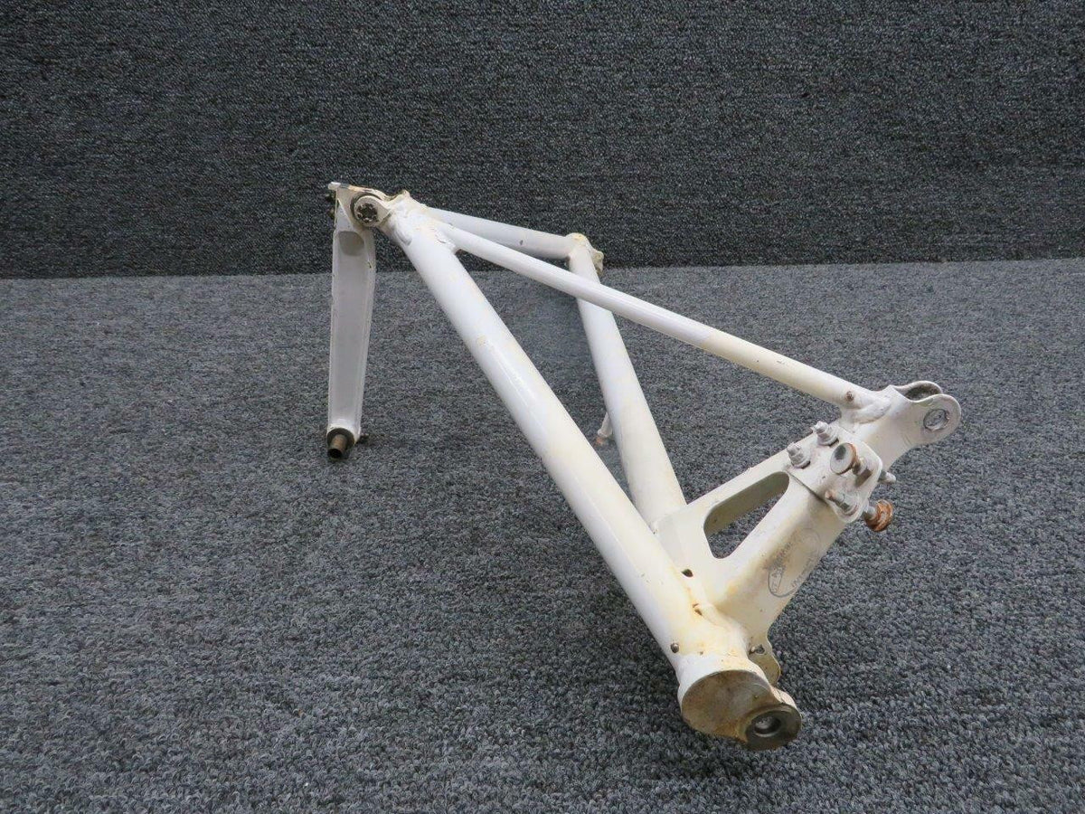 Beechcraft 60-810026-604 Beech 58P Main Gear Retract Brace Assembly RH W/ Leg