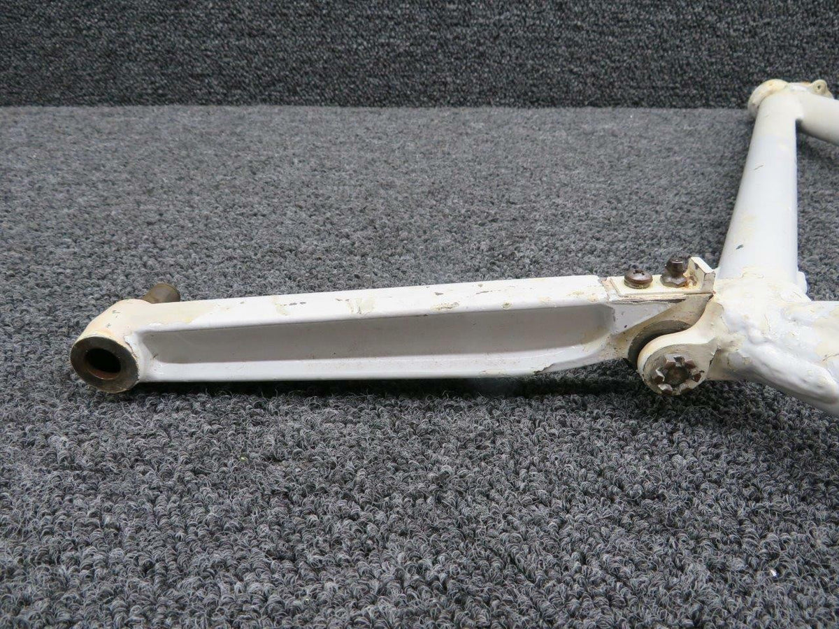Beechcraft 60-810026-604 Beech 58P Main Gear Retract Brace Assembly RH W/ Leg