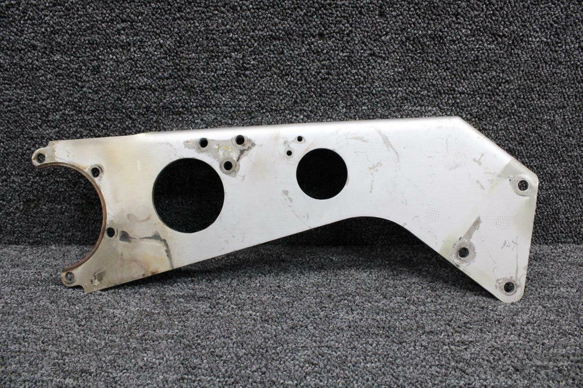 Beechcraft 640321 Beech 58P Continental TSIO-520-WB Turbocharger Bracket Assembly