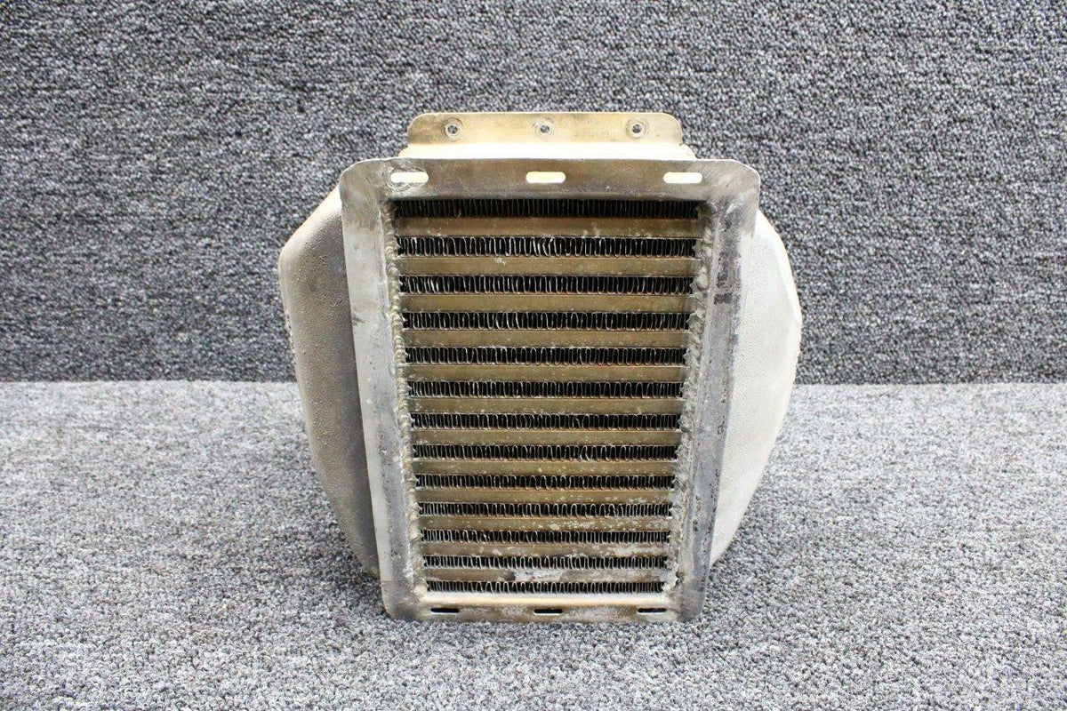Continental 635919 M/N HE-29-180 Continental TSIO-520-WB Turbocharger Oil Intercooler Assembly