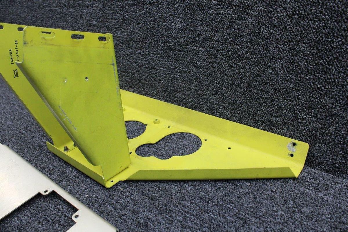 Bendix King 047-3534-02 / 047-3533-02 Beech 58P Autopilot Bracket Set