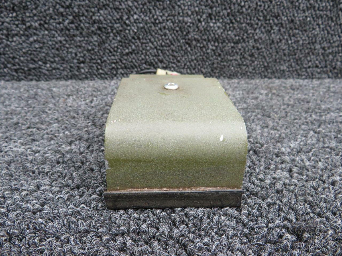 Cessna 0700616-1 CessnaA185F Courtesy Light W/ Shield Assembly V 28