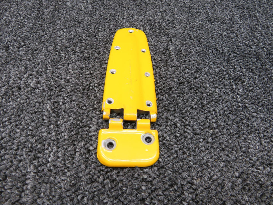 0711037-4 / 0711037-11 Cessna A185F Cabin Door Hinge Assembly Lower RH