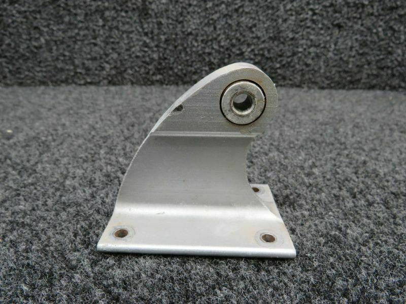 0322706-1 Cessna 195 Aileron Hinge Bracket RH Outboard BAS Part Sales | Airplane Parts