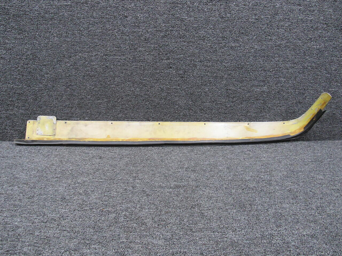 Piper 20983-000 Piper PA24-250 Fairing Assembly Wing Root FWD Front LH
