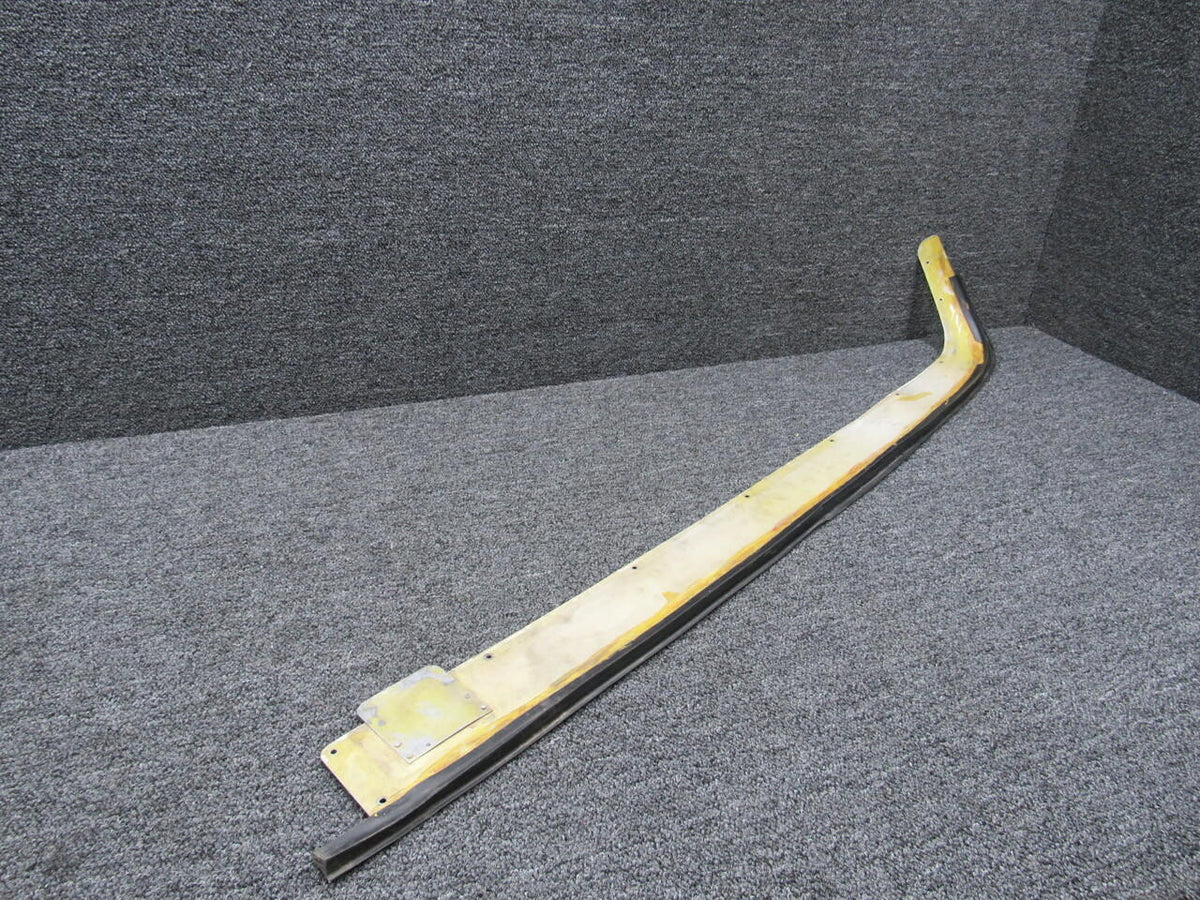 Piper 20983-000 Piper PA24-250 Fairing Assembly Wing Root FWD Front LH