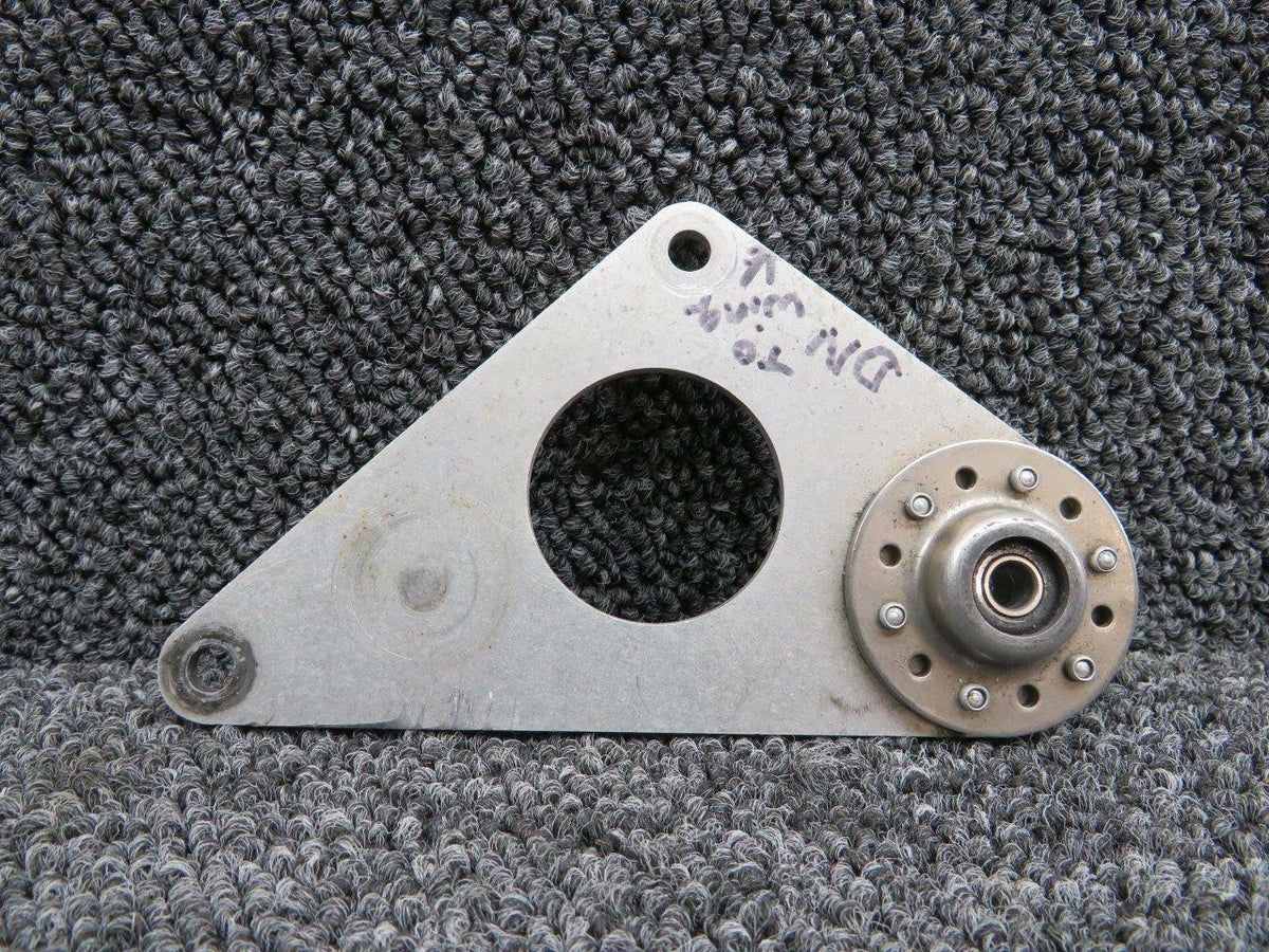 Rans CS-BELGU-RH Rans S-12 Aileron Bellcrank Assembly RH