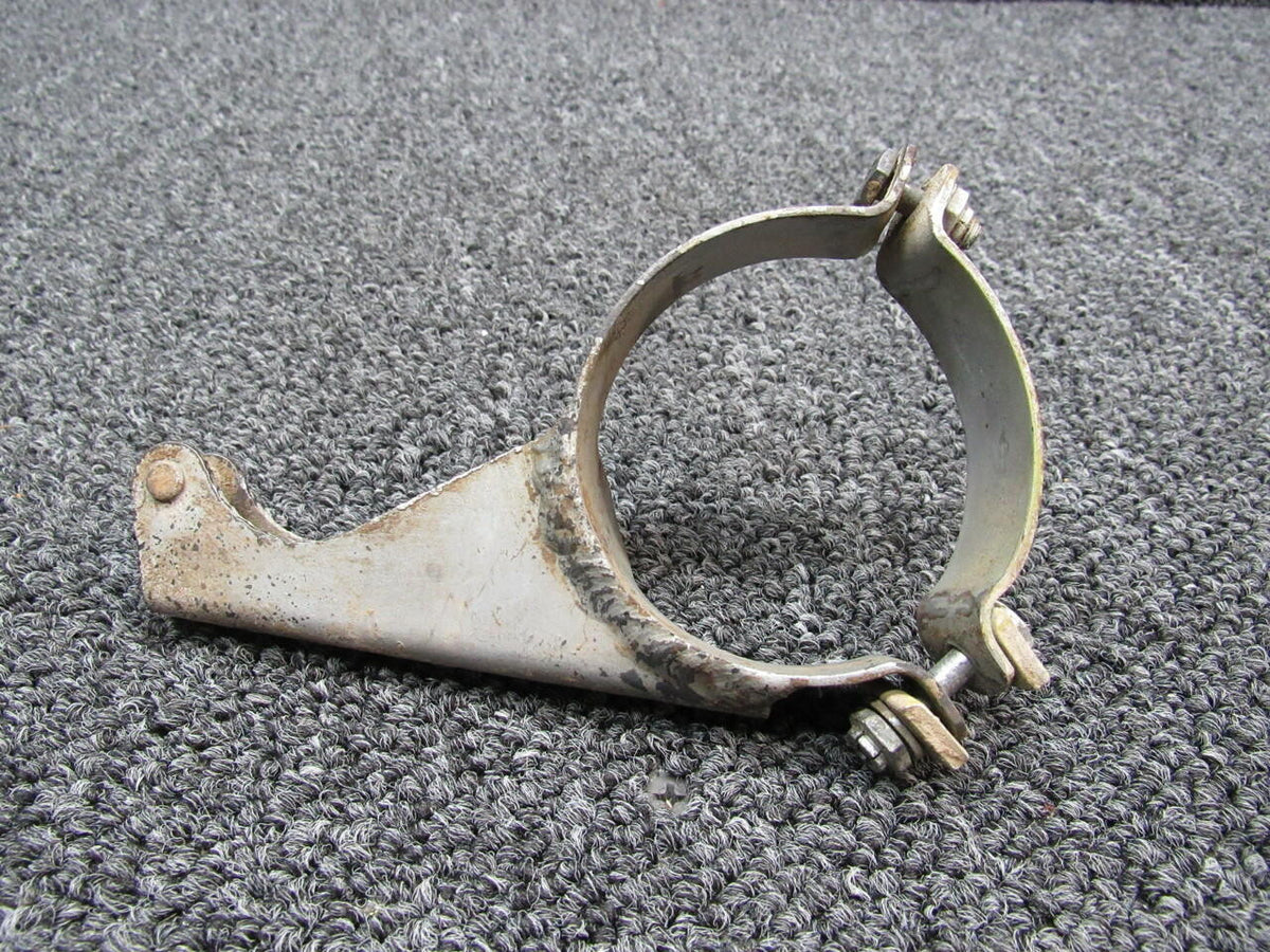 Piper 27056-000 Piper PA24-250 Main Gear Spring Attachment Bracket Assembly LH