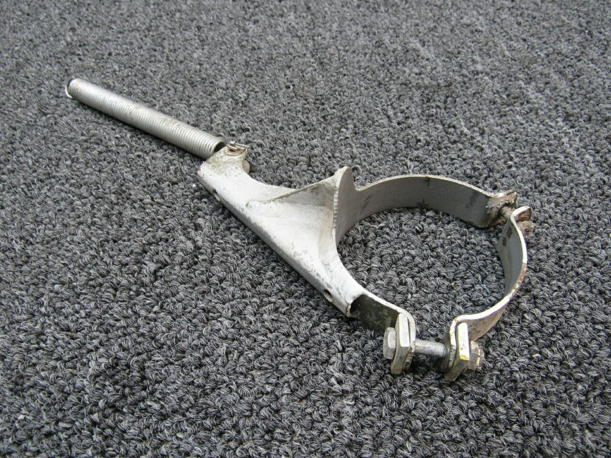 Piper 27056-001 Piper PA24-250 Main Gear Spring Attachment Bracket Assembly W/ Spring RH