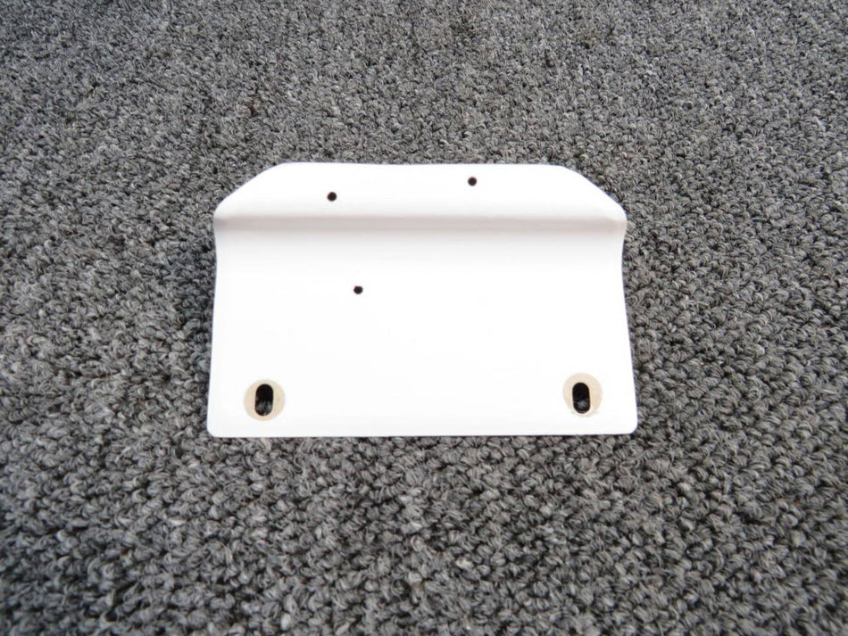 0717039-1 Cessna T206H Cabin Door Latch Cover LH / RH (White)
