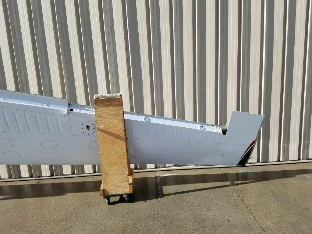 Rockwell 175032-2 Rockwell 112TC Wing Assy RH