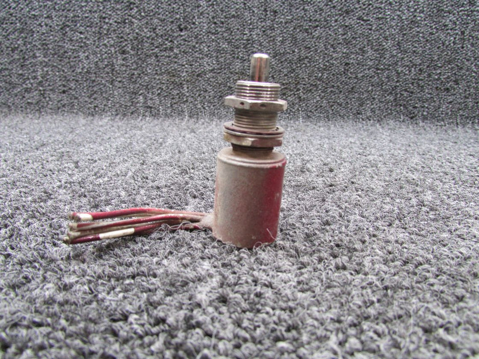 1CH21-4 (Alt: 487-862) Piper PA-31T Landing Gear Microswitch