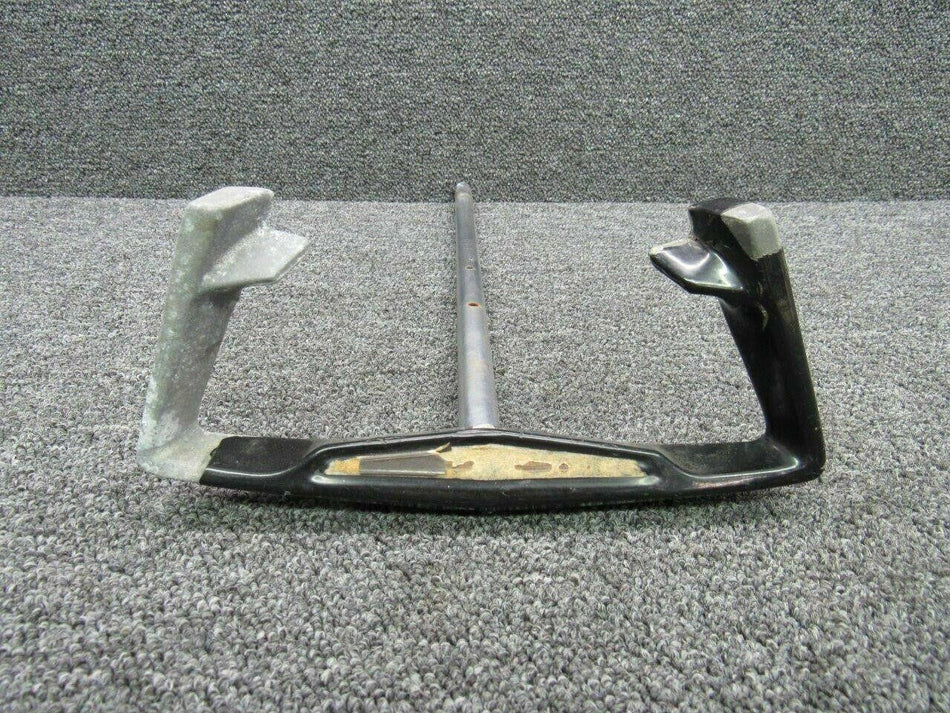 American Aviation 602113-501 American Aviation AA-1A Control Wheel LH / RH L 21-3/8, D .75