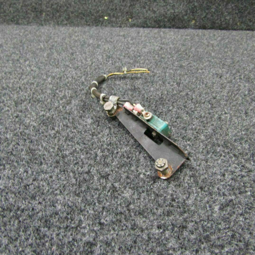 Piper 54410-002 USE MS26253-2 Piper PA-31T Throttle Reverse Switch C20