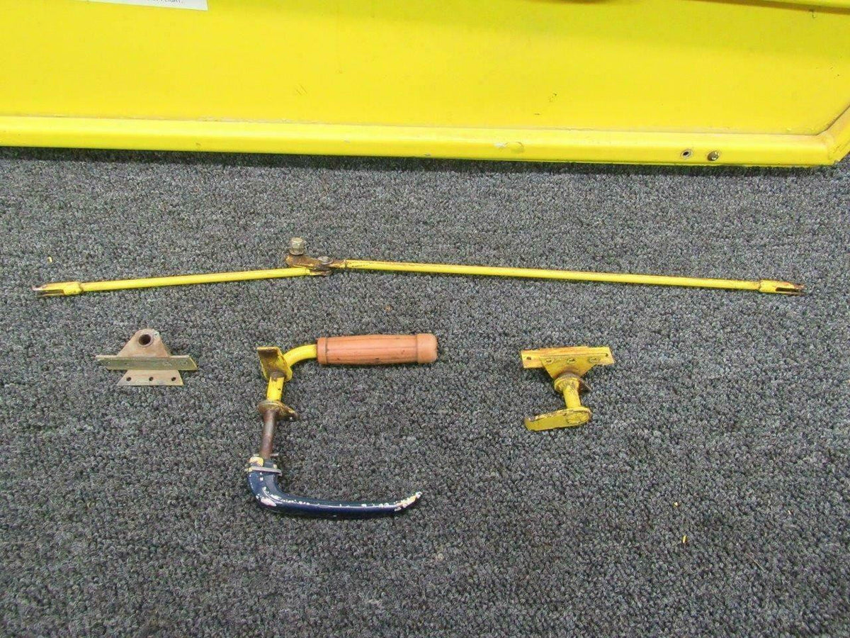 Air Tractor 10070-2 Air Tractor AT-301 Cabin Door Assy RH