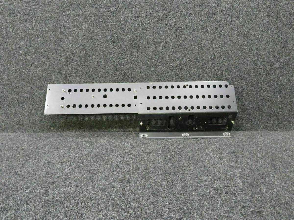 Piper 48179-046 Piper PA-31T Panel Assembly Circuit Breaker RH Upper C20