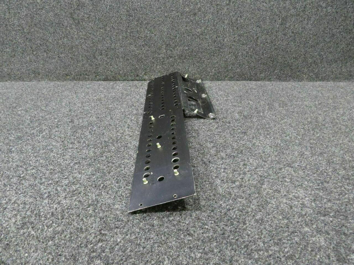 Piper 48179-046 Piper PA-31T Panel Assembly Circuit Breaker RH Upper C20