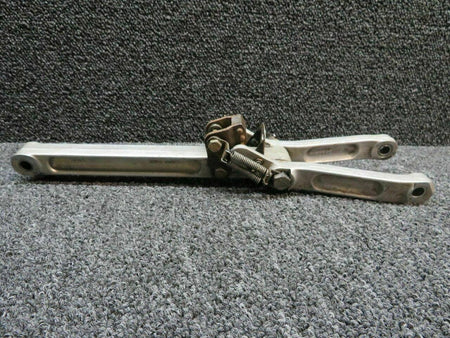 Piper 16240-000 Piper PA23-250 Link Assy Main Gear Drag