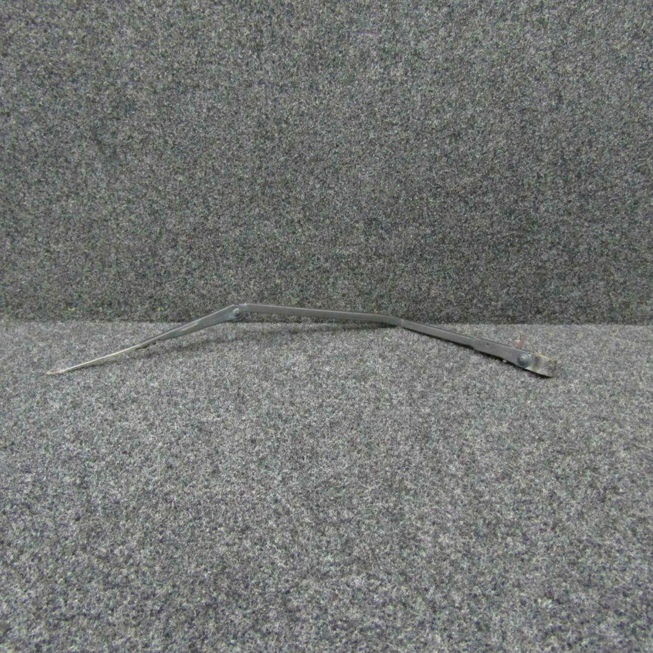 Piper 551-923 Piper PA-31T Windshield Wiper Arm RH C20