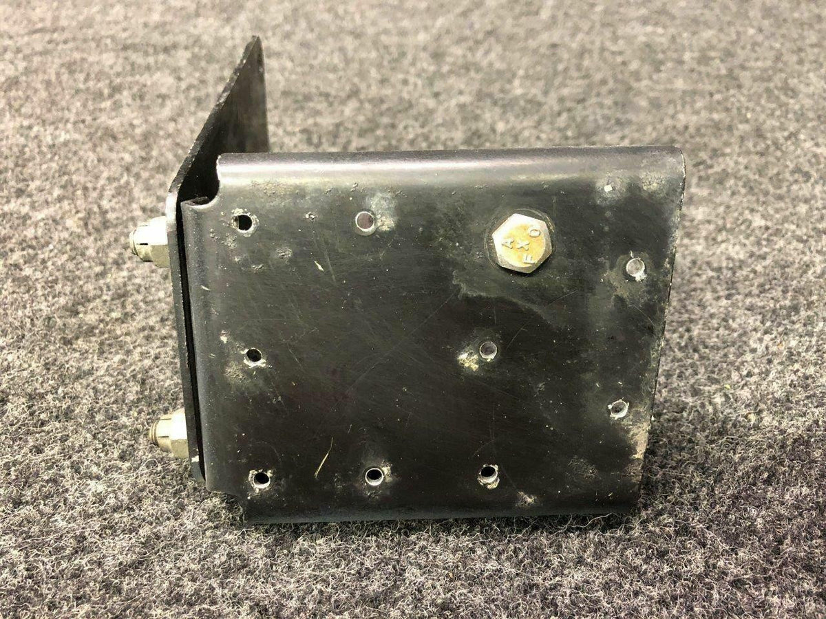 Piper 51034-000 Piper PA-31T Bracket Fuel Flow Transmitter