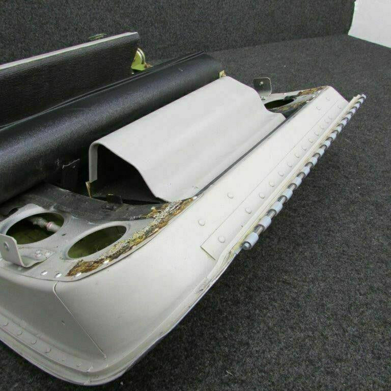 Piper 89570-002 Piper PA46-350 Door Assy Cabin Bottom