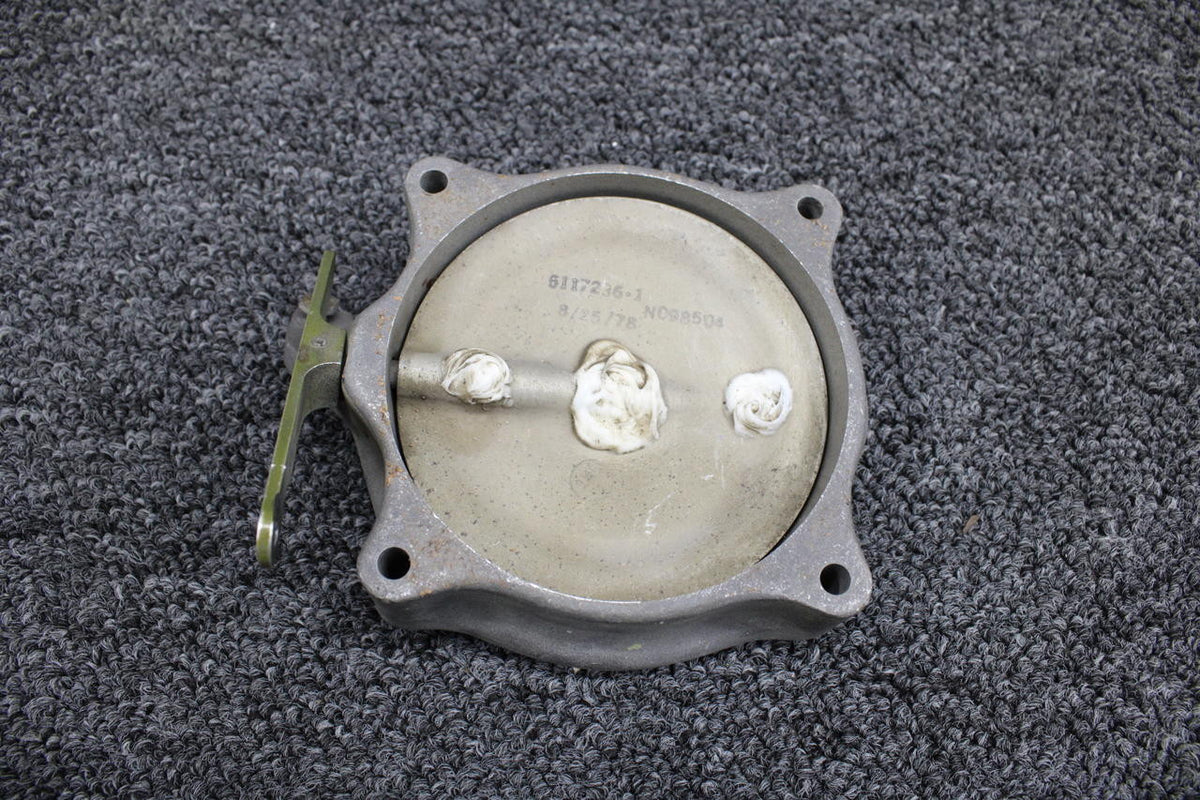 Cessna 5117234-4 Cessna 402C Heater Valve Assembly