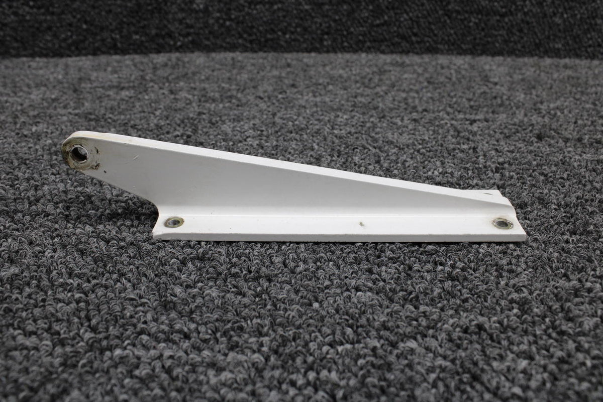 Cessna 5133015-6 Cessna 402C Horn Rudder Trim Tab Assembly